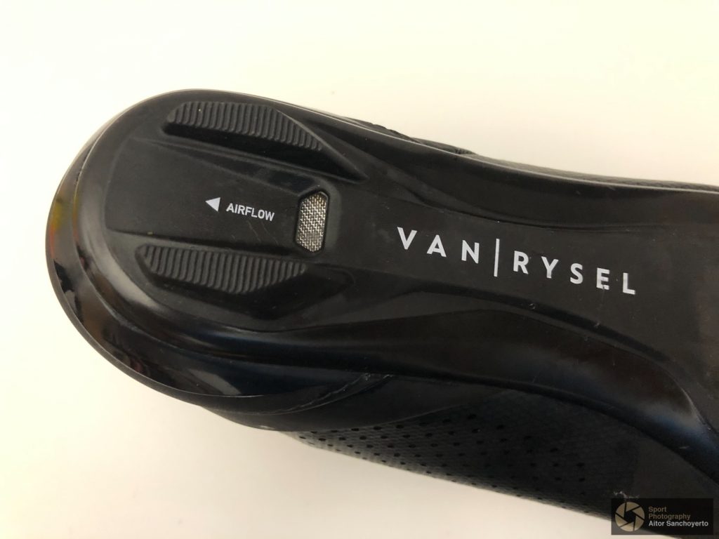 Van Rysel RR 520 - Ventilación en la suela